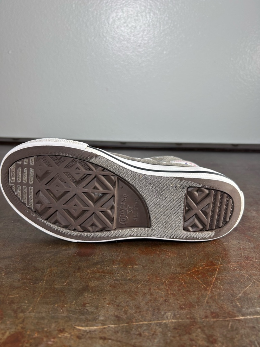 Converse Chuck Taylor All Star High Top Sneakers - Gray Youth Size 13 - Picture 16 of 16